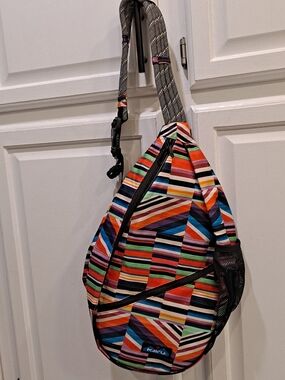 Kavu LNWOT Paxton Sling Bag Striped Multicolor Cotton Polyester Crossbody